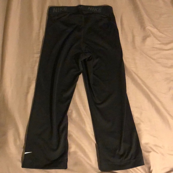 NIKE LEGGINGS - Picture 2 of 3